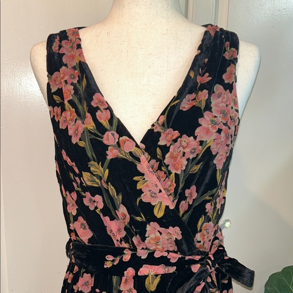 NEW Baltic Born Velvet Floral Black and Pink Wrap Full Length Dress Size Large - Picture 5 of 15